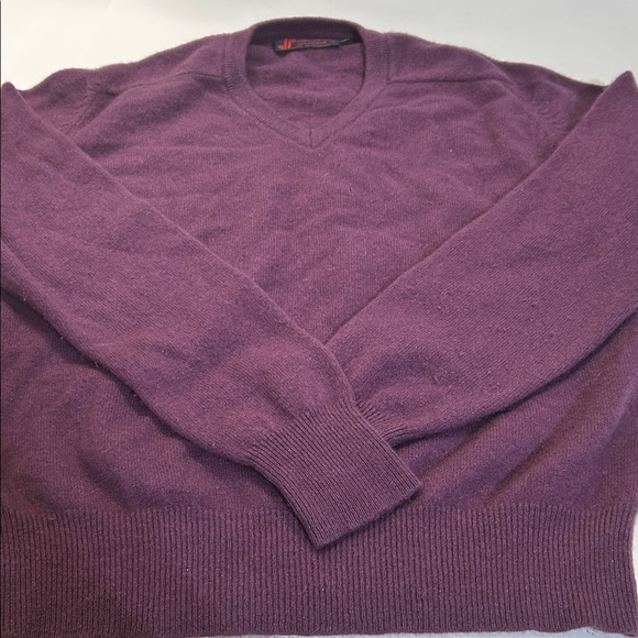 Purple Cashmere Men's Sweater - Picture 13 of 16